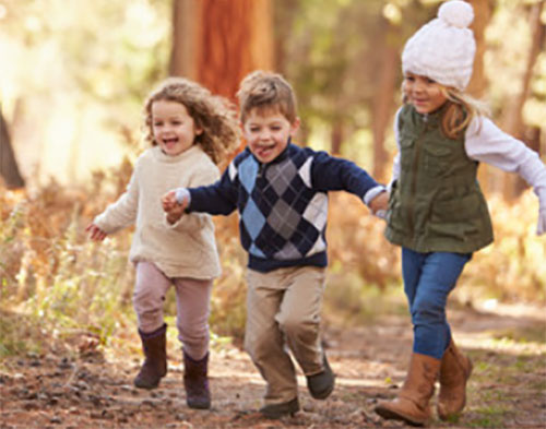 Як зрозуміти, жарко чи маленькій дитині