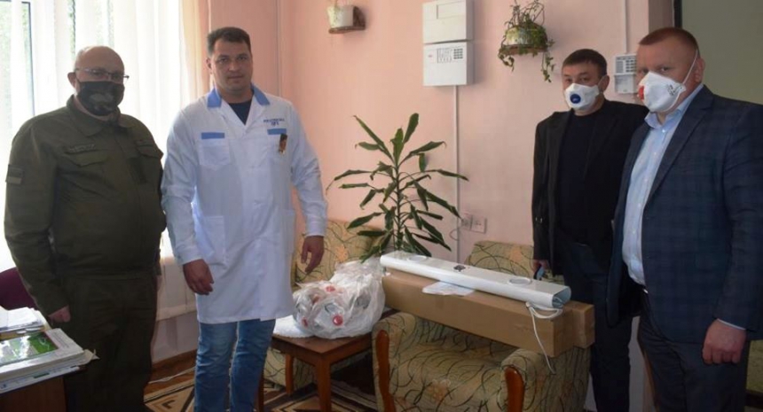 Рогатинська райлікарня отримала респіратори та кварцові лампи від меценатів (ФОТО)